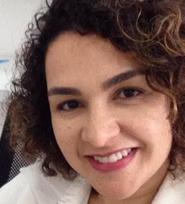 Sylvia Andrea Ferreira Ferre
